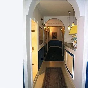 https://nuovo-hotel-sangiuliano.sicilyhotelsitaly.net